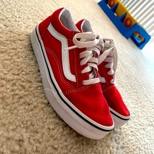 Red Low Vans Kids Size 3.0. Good Condition